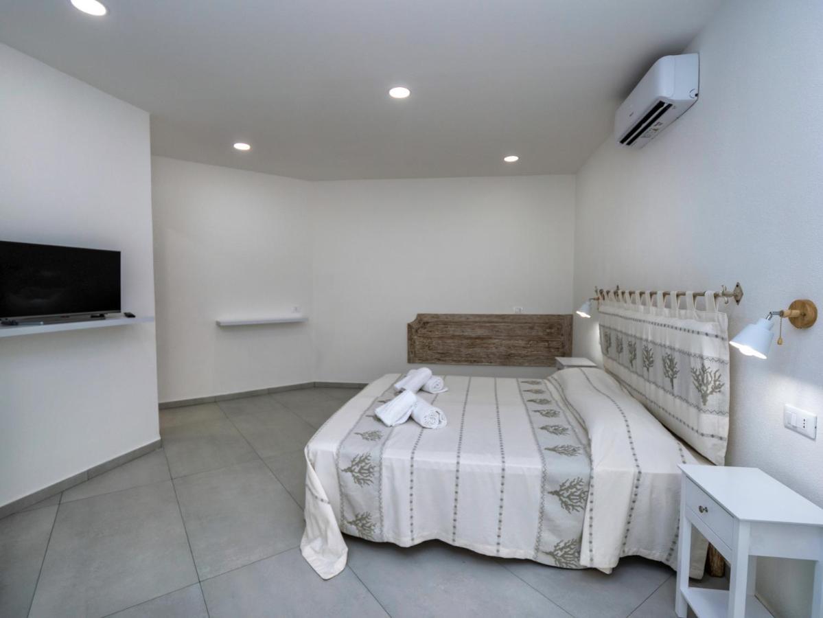 Aldo Moro Rooms Olbia Buitenkant foto